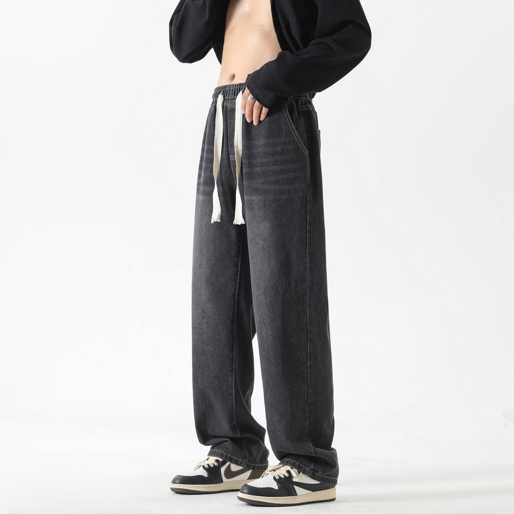 Men Straight Fit Mid-Rise Light Fade Jeans