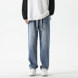 Men Straight Fit Mid-Rise Light Fade Jeans