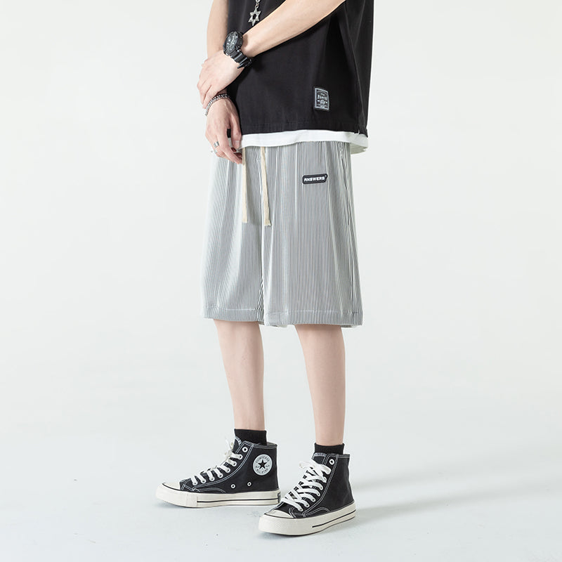 Men Printed Low-Rise Shorts
