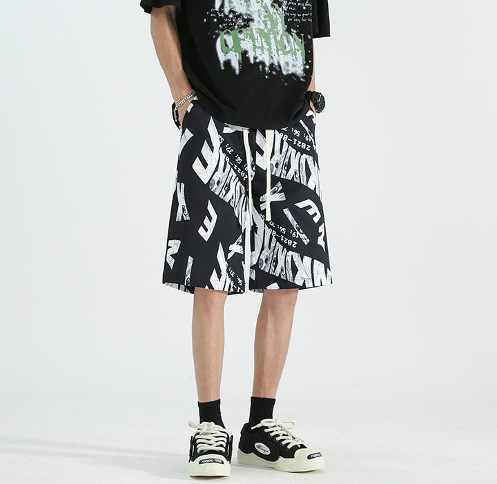 Men Typography Printed Low-Rise Shorts