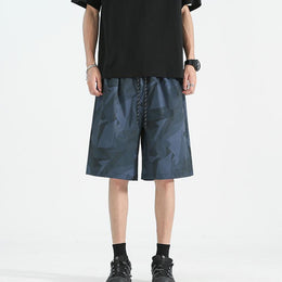 Men Printed Low-Rise Shorts