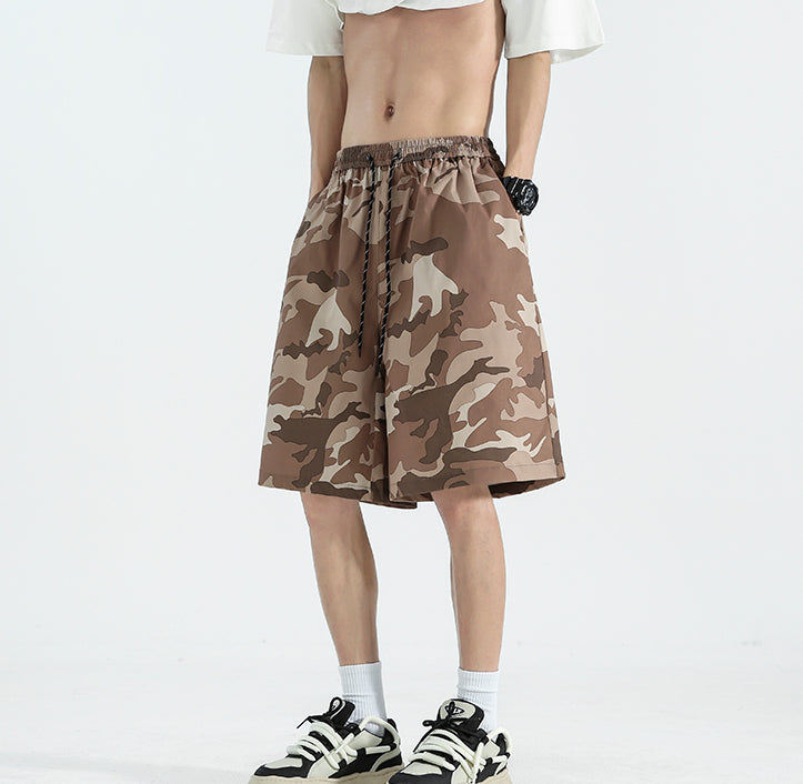 Men Camouflage Printed Low-Rise Shorts
