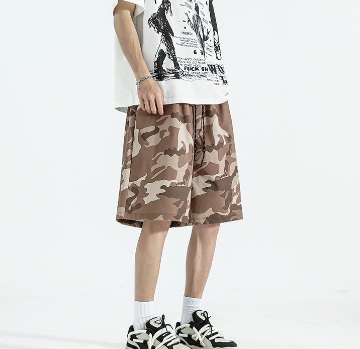 Men Camouflage Printed Low-Rise Shorts