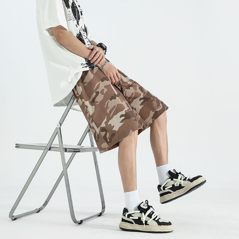 Men Camouflage Printed Low-Rise Shorts