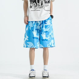 Men Camouflage Printed Low-Rise Shorts