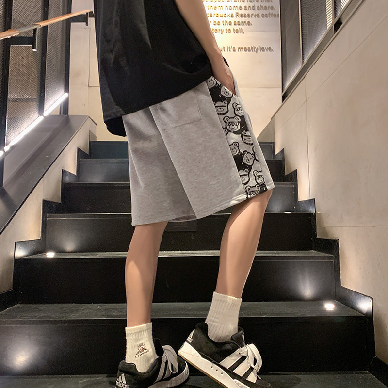 Men Graphic Printed Low-Rise Regular Shorts