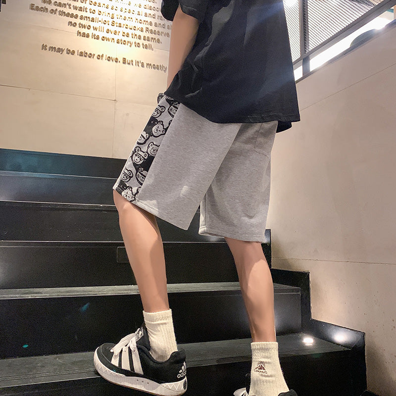 Men Graphic Printed Low-Rise Regular Shorts