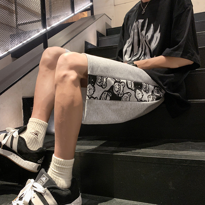 Men Graphic Printed Low-Rise Regular Shorts
