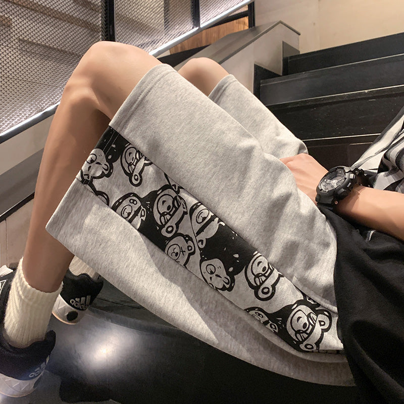 Men Graphic Printed Low-Rise Regular Shorts