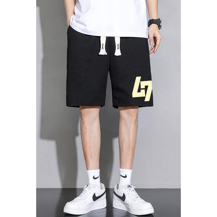 Men Printed Mid-Rise Shorts