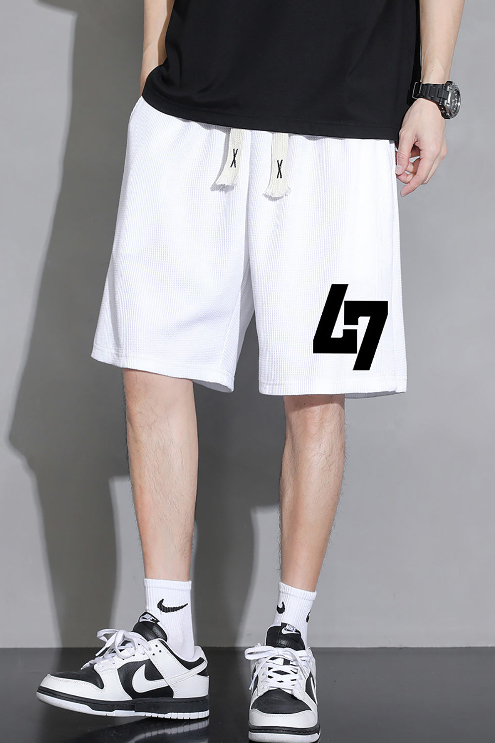 Men Typography Printed Mid-Rise Regular Fit Shorts
