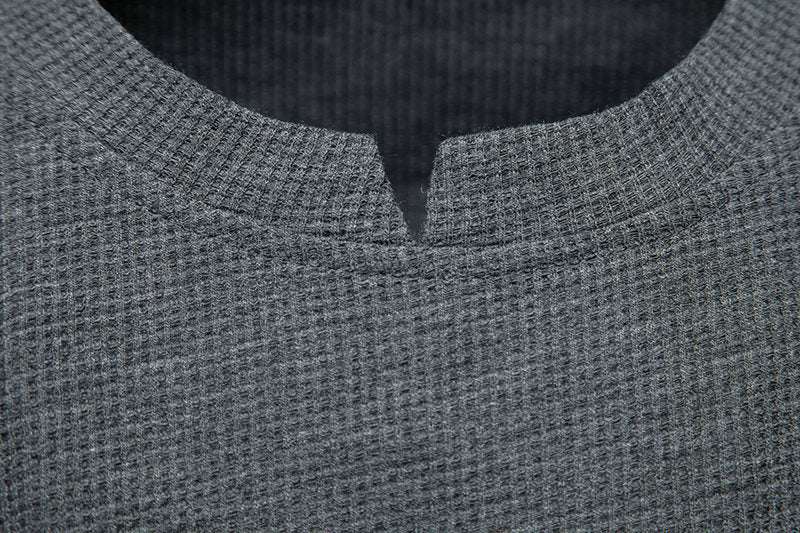 Men Solid Round Neck T-shirt