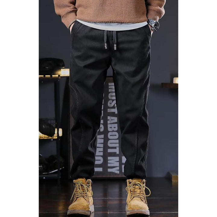 Men Solid Mid-Rise Regular Joggers