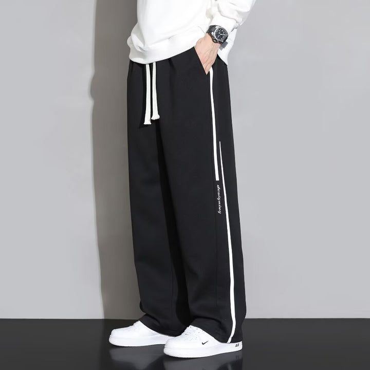 Men Solid Easy Wash Trousers