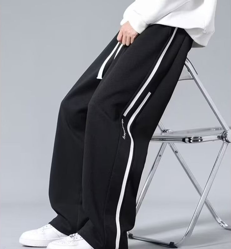 Men Solid Easy Wash Trousers