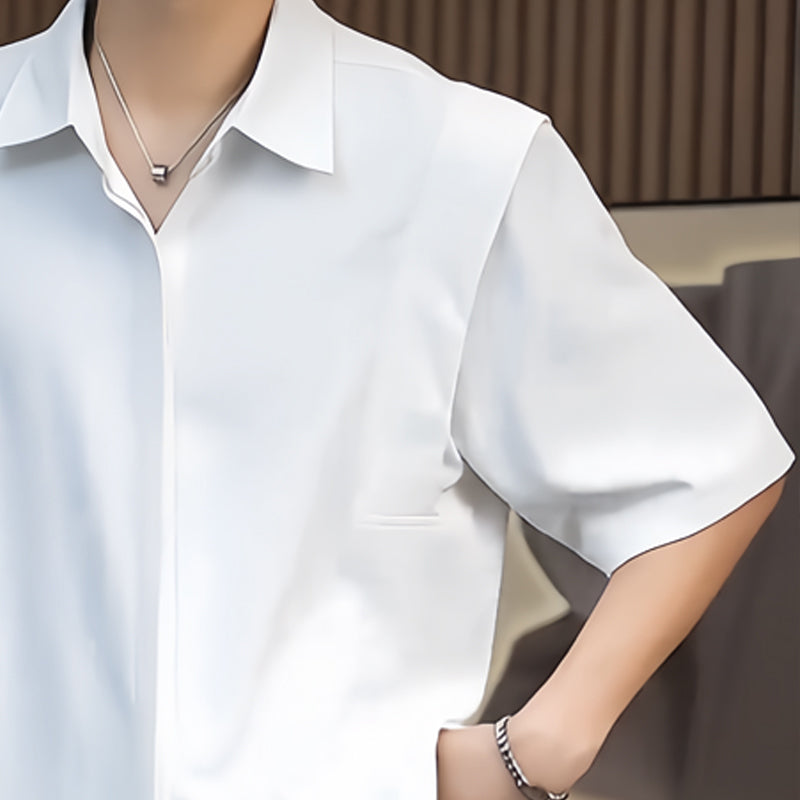 Men Solid Spread Collar Casual Shirt