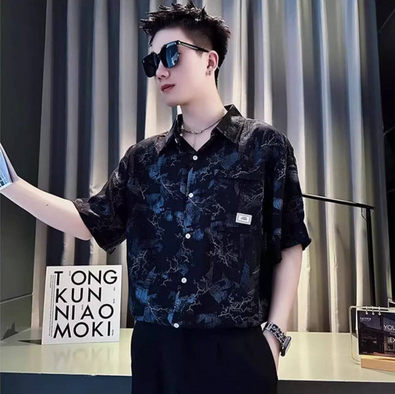 Revolte Men Abstract Printed Casual Shirt