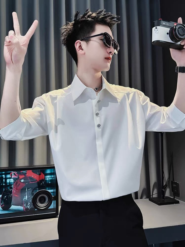 Cutaway Collar Shirt