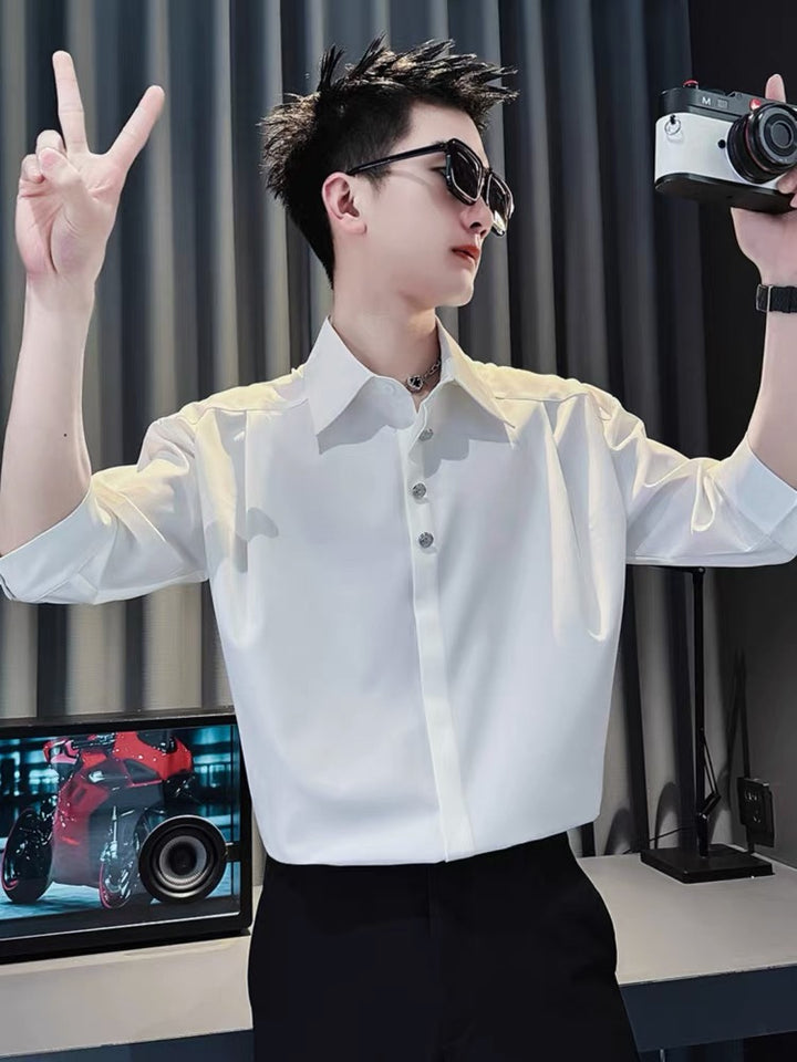 Cutaway Collar Shirt