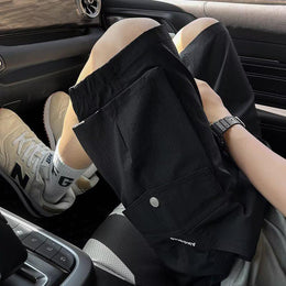 Men Mid-Rise Knee Length Cargo Shorts