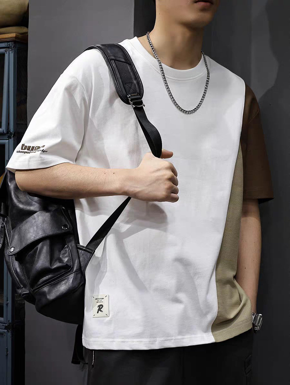 Men Colourblocked Round Neck Cotton Oversized T-shirt