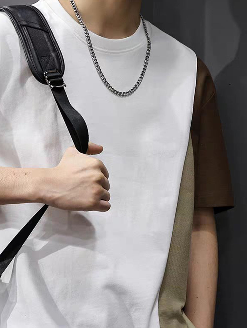Men Colourblocked Round Neck Cotton Oversized T-shirt