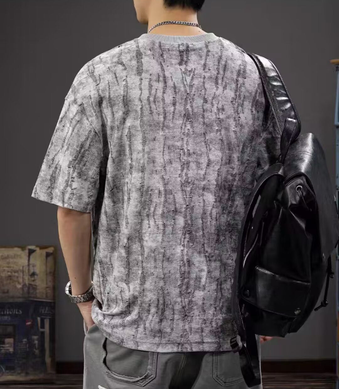 Men Abstract Printed Round Neck Oversized T-shirt