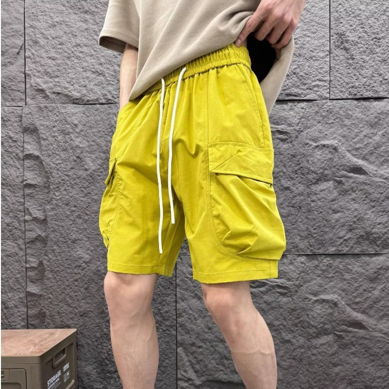 Men Low-Rise Regular Fit Cargo Shorts