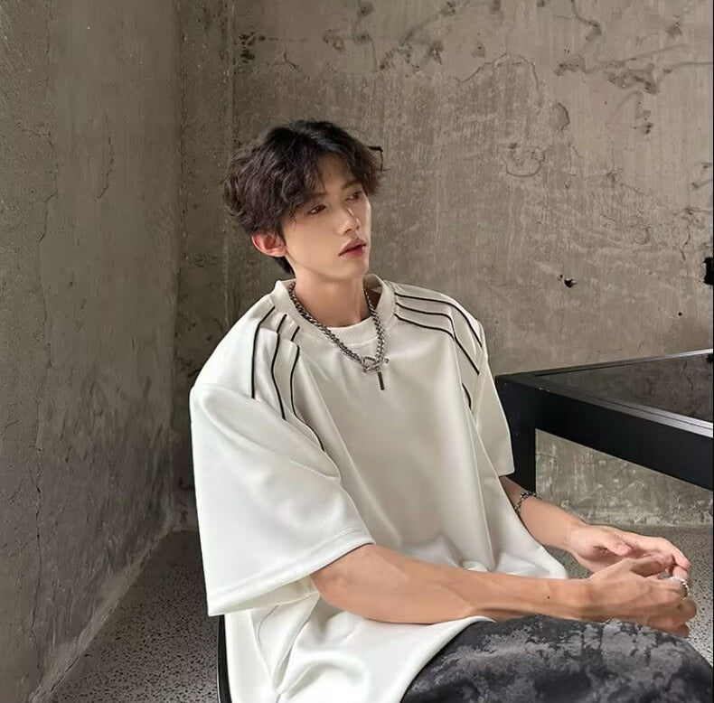 Round Neck Drop-Shoulder Sleeves Oversized T-shirt