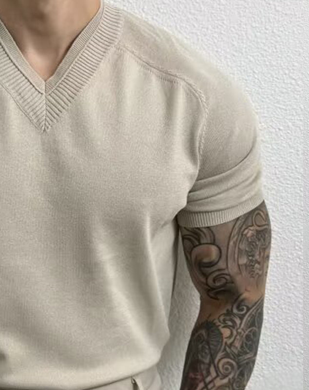 Solid V-Neck Muscle Fit Short Sleeves T-shirt
