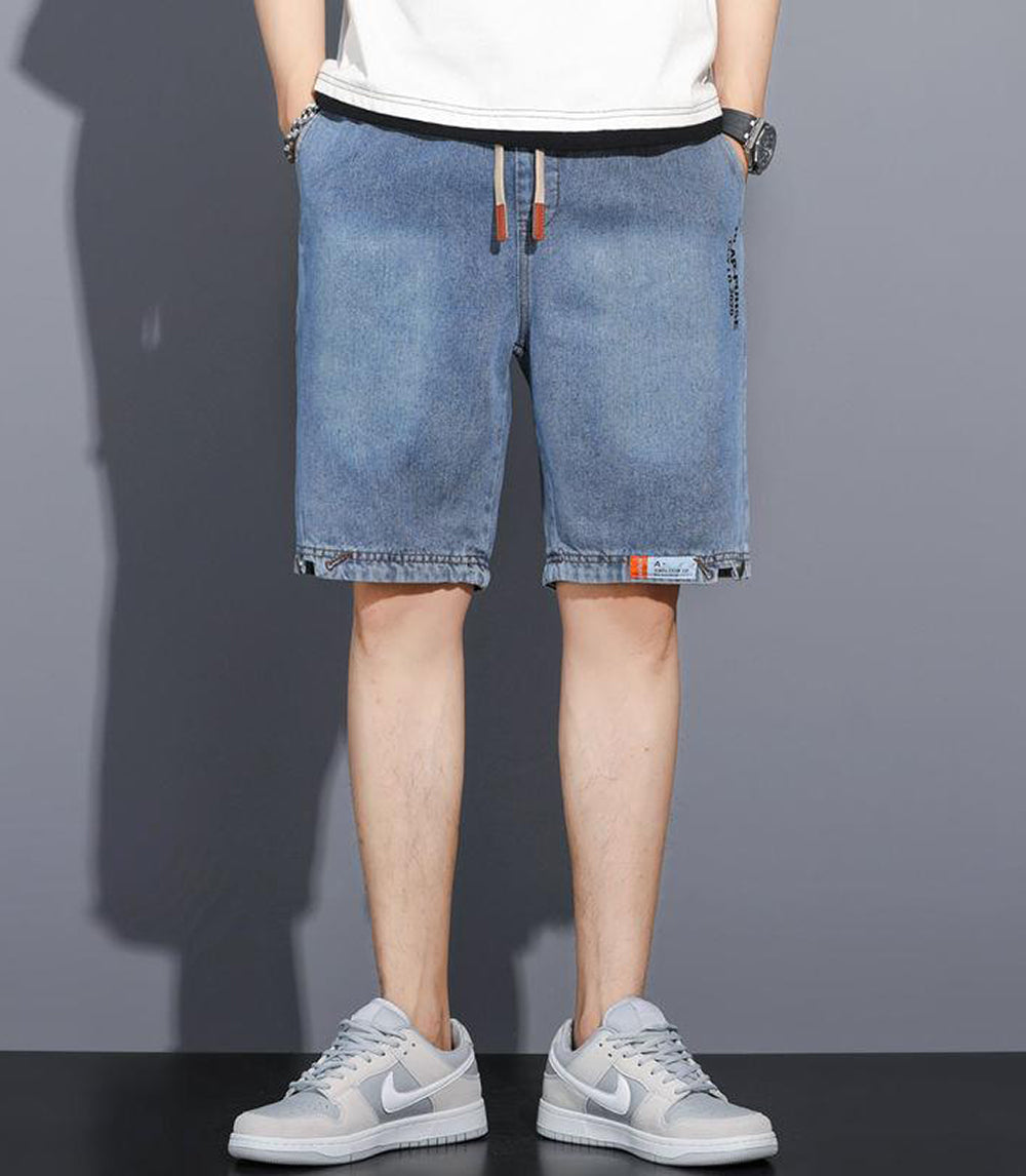 Men Solid Mid-Rise Denim Shorts