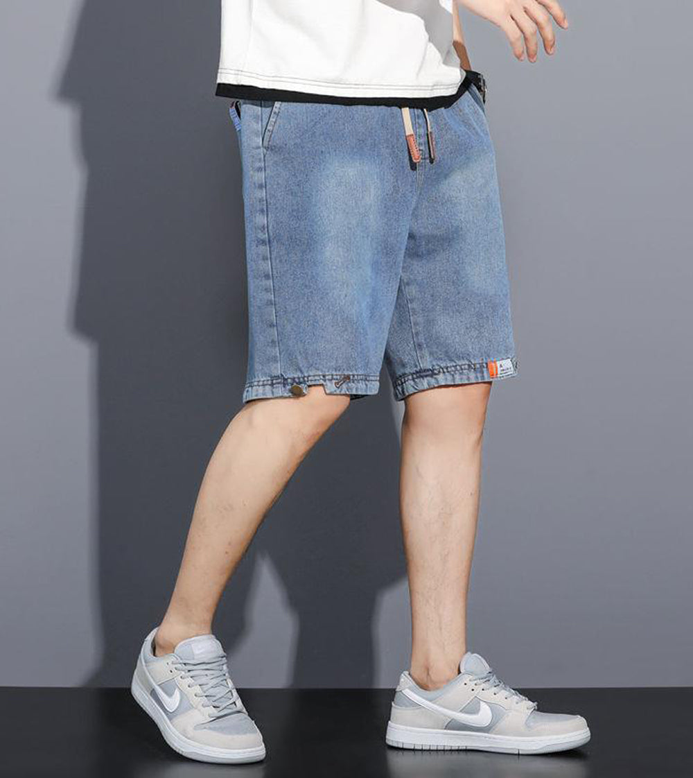 Men Solid Mid-Rise Denim Shorts