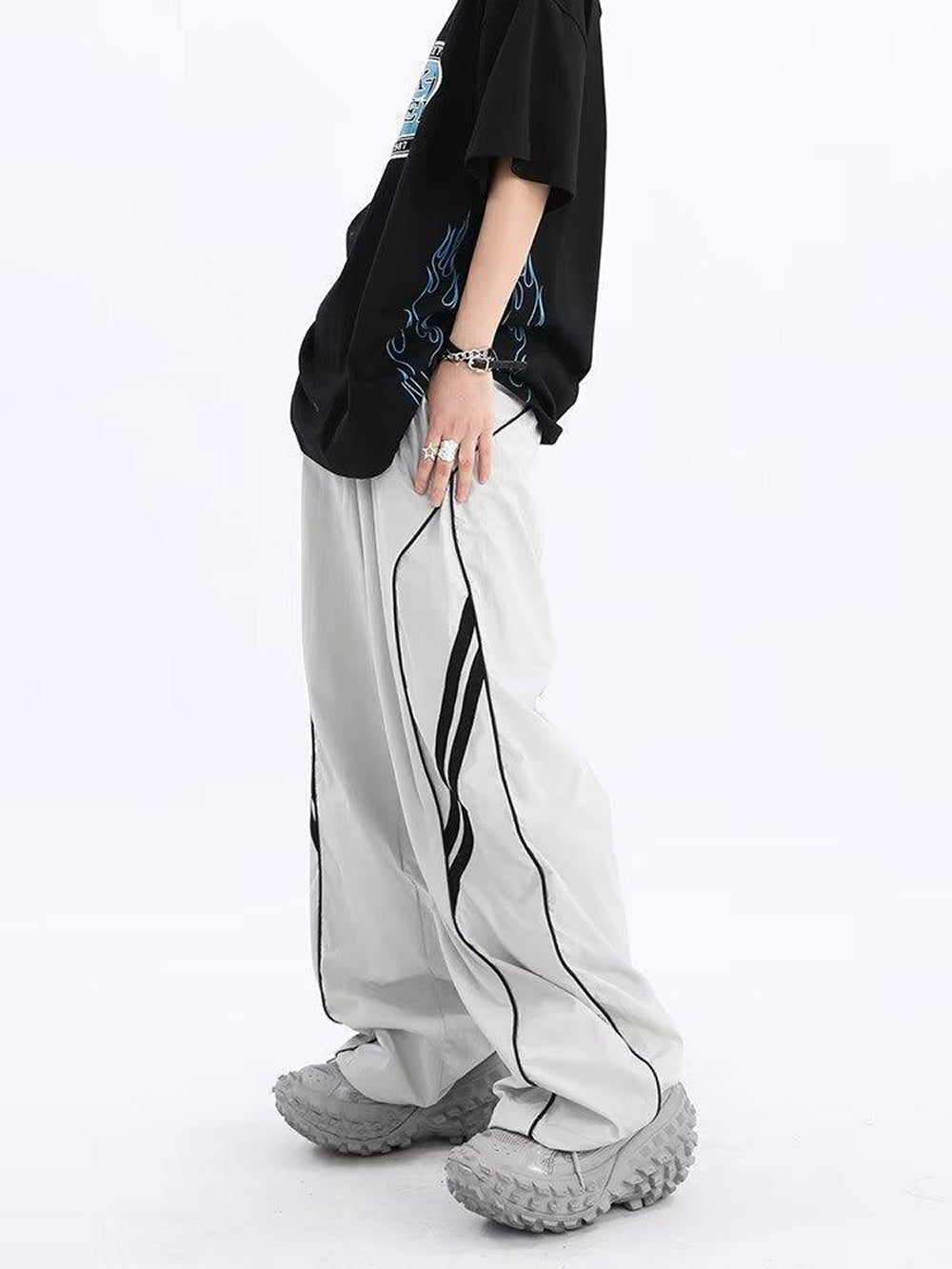 Men Loose Fit Trousers