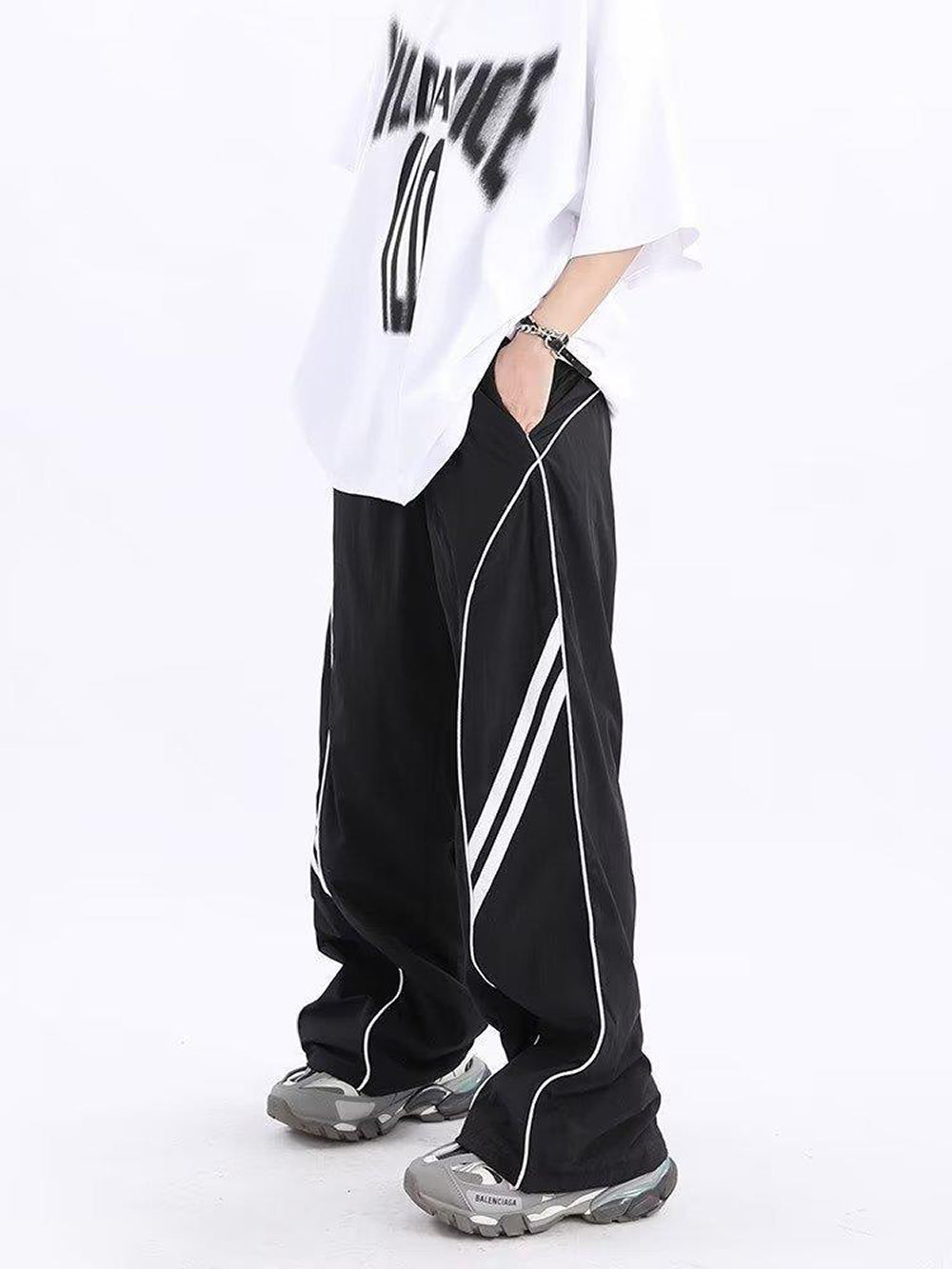 Men Loose Fit Trousers