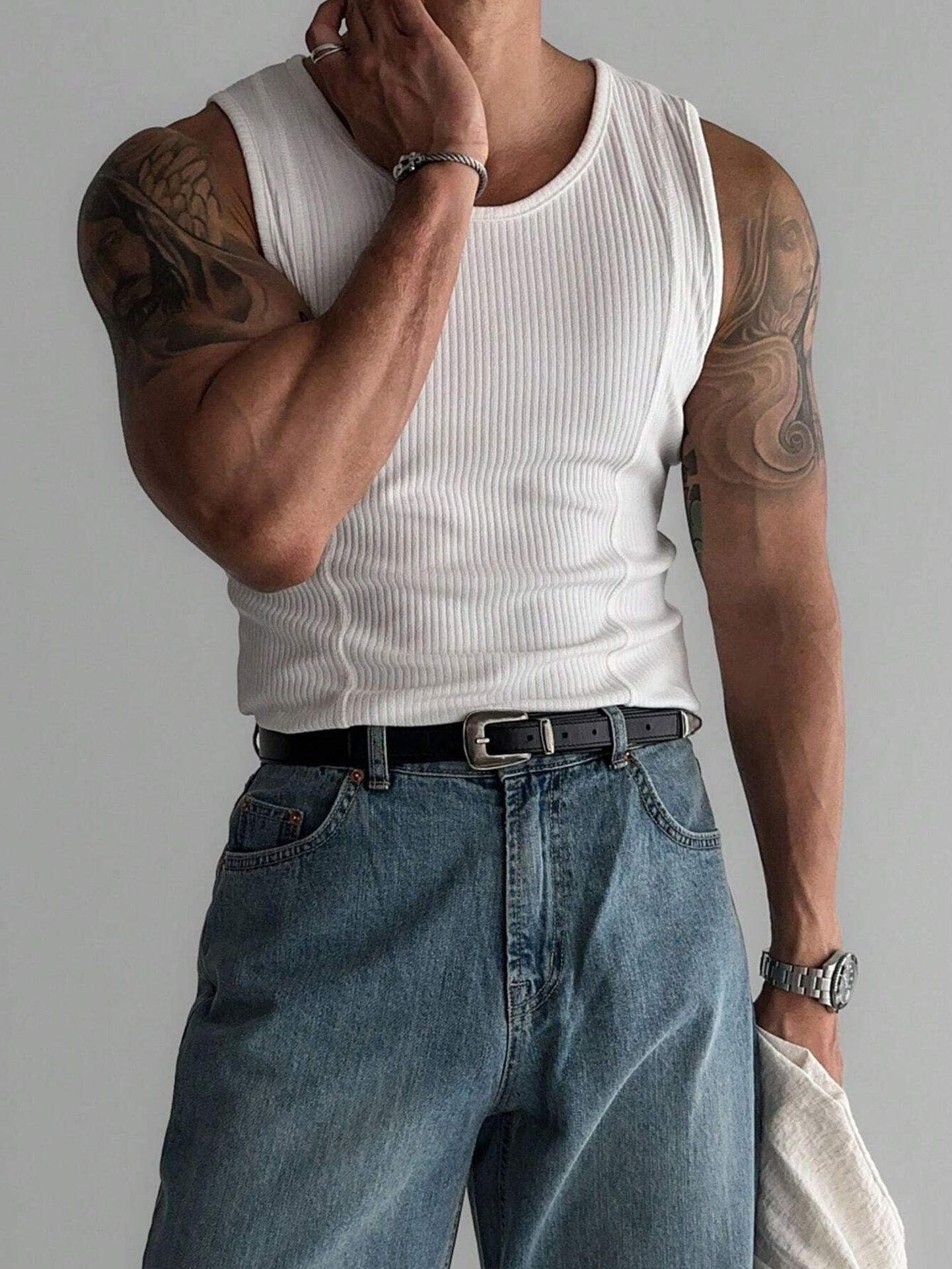 Men Raw Edge Slim Fit T-shirt