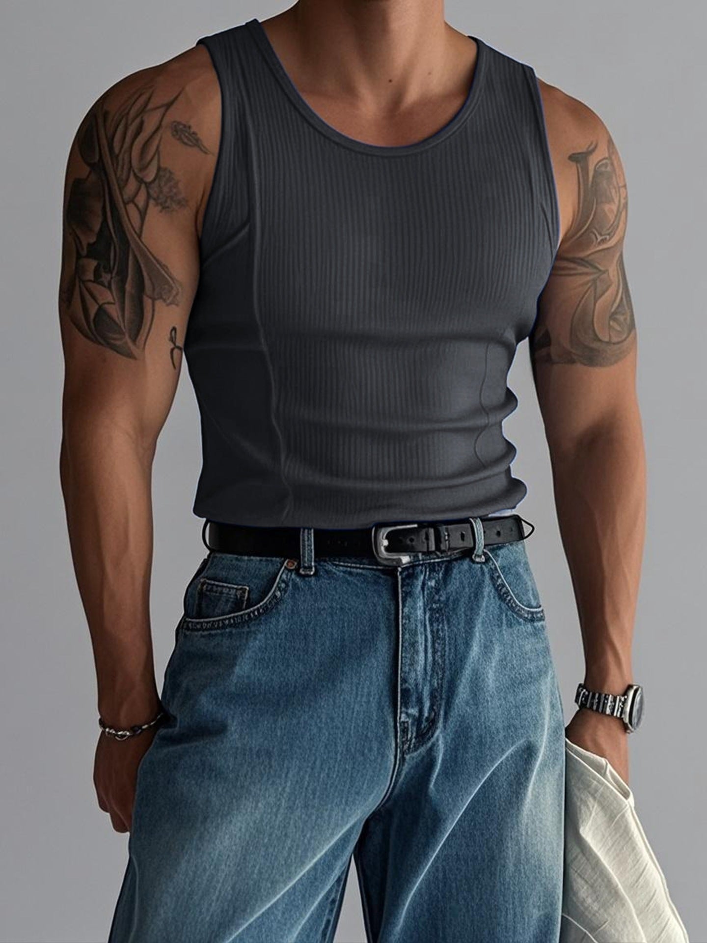 Round Neck Sleeveless Slim Fit Gym Vest