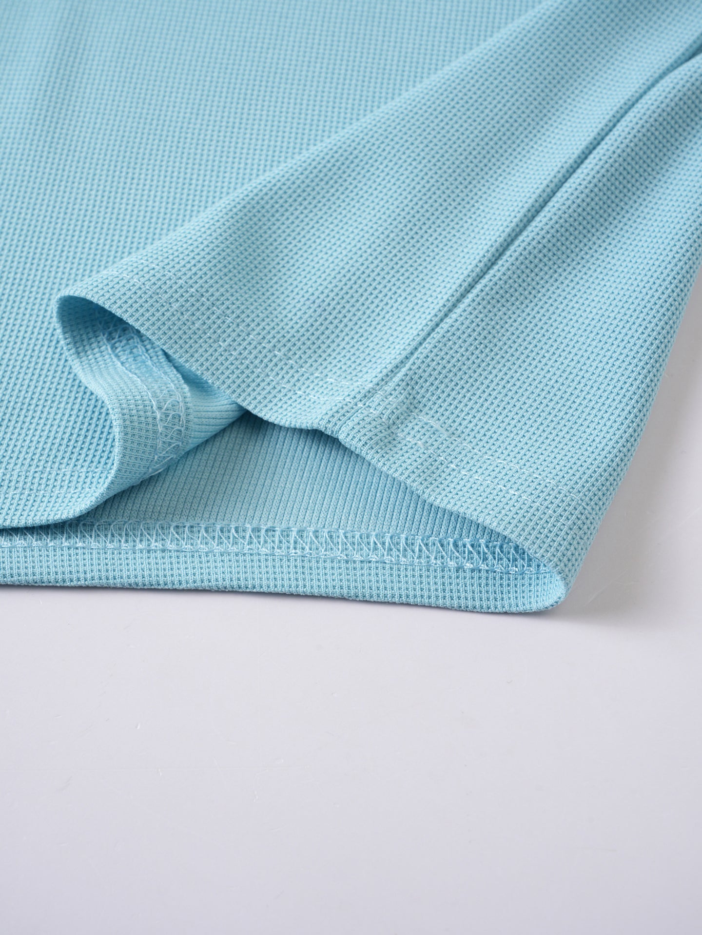 Round Neck Pocket Detailing Regular Fit T-shirt