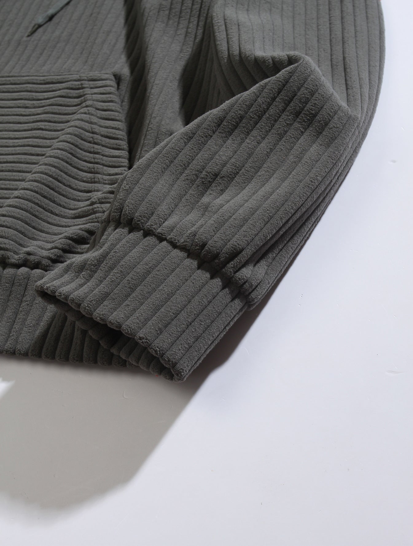 Men Long Sleeves Hooded Sweatshirt