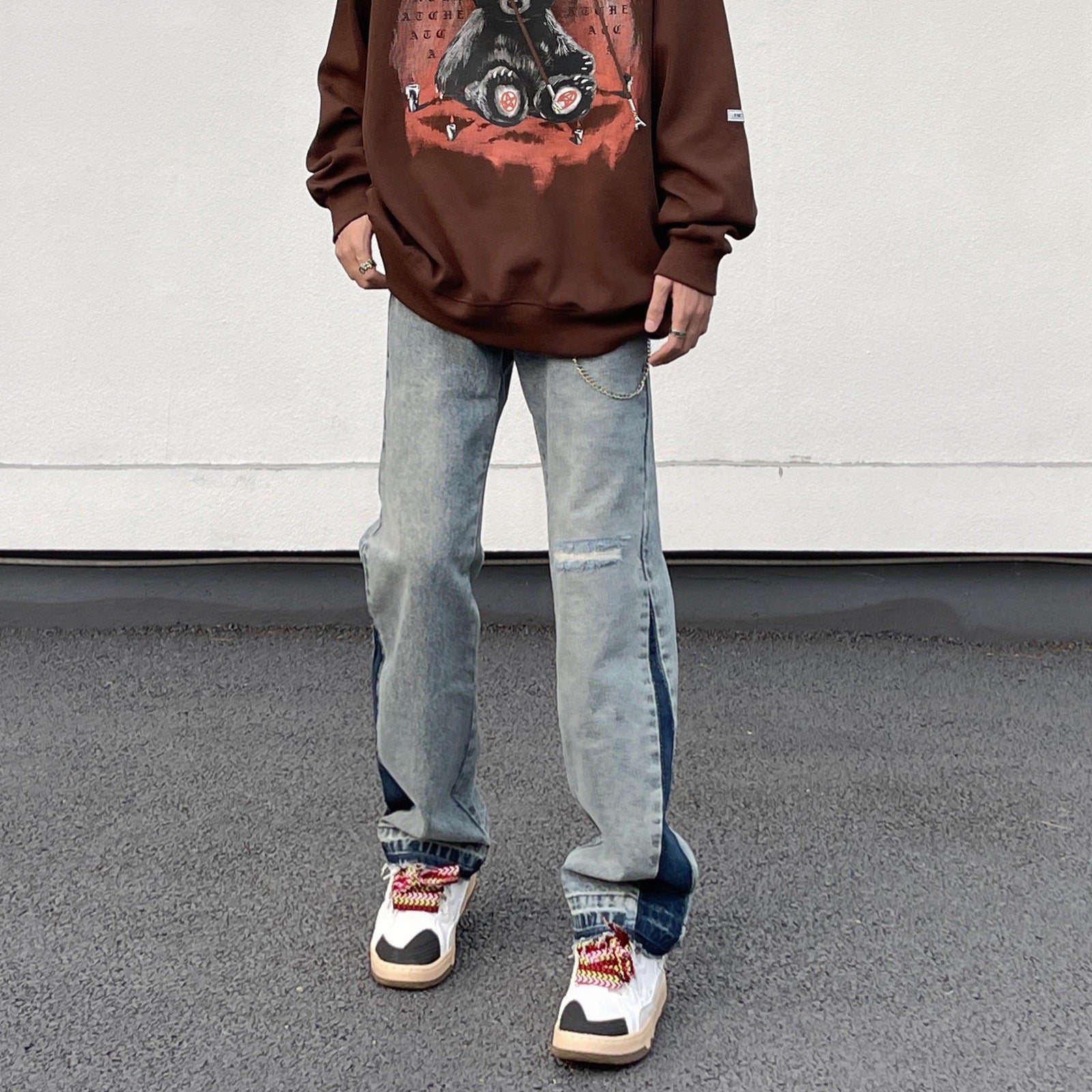 Men Relaxed Fit Heavy Fade Mid-Rise Jeans