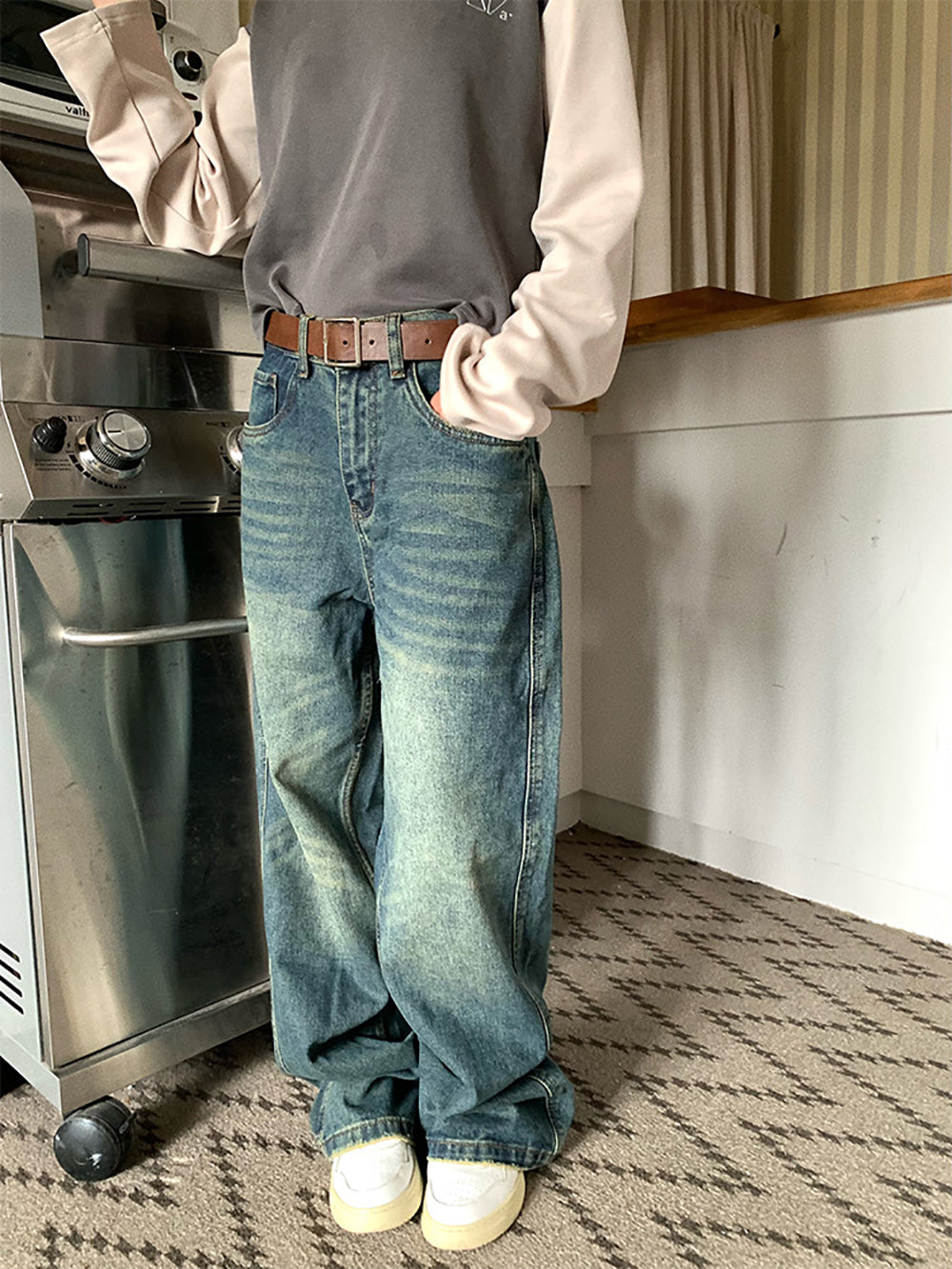 Men Light Fade Jeans