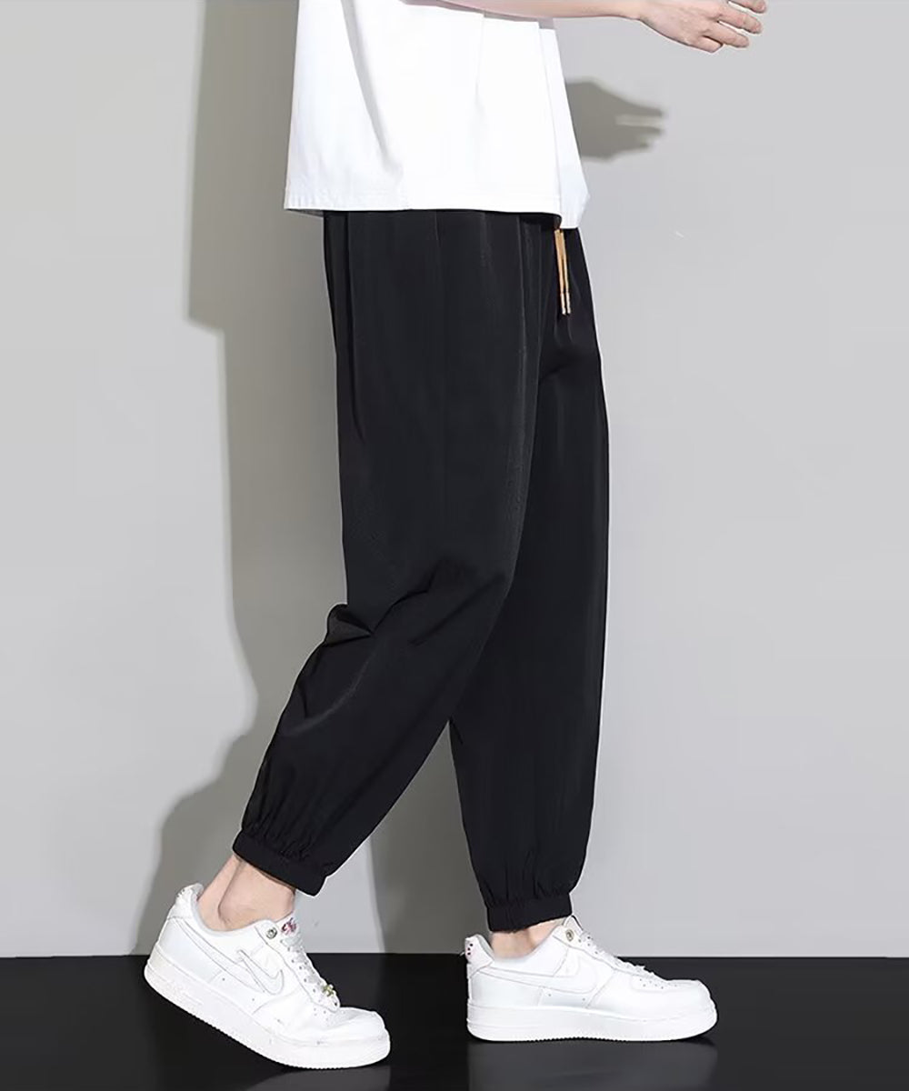 Men Pleated Mid-Rise Joggers Trouser