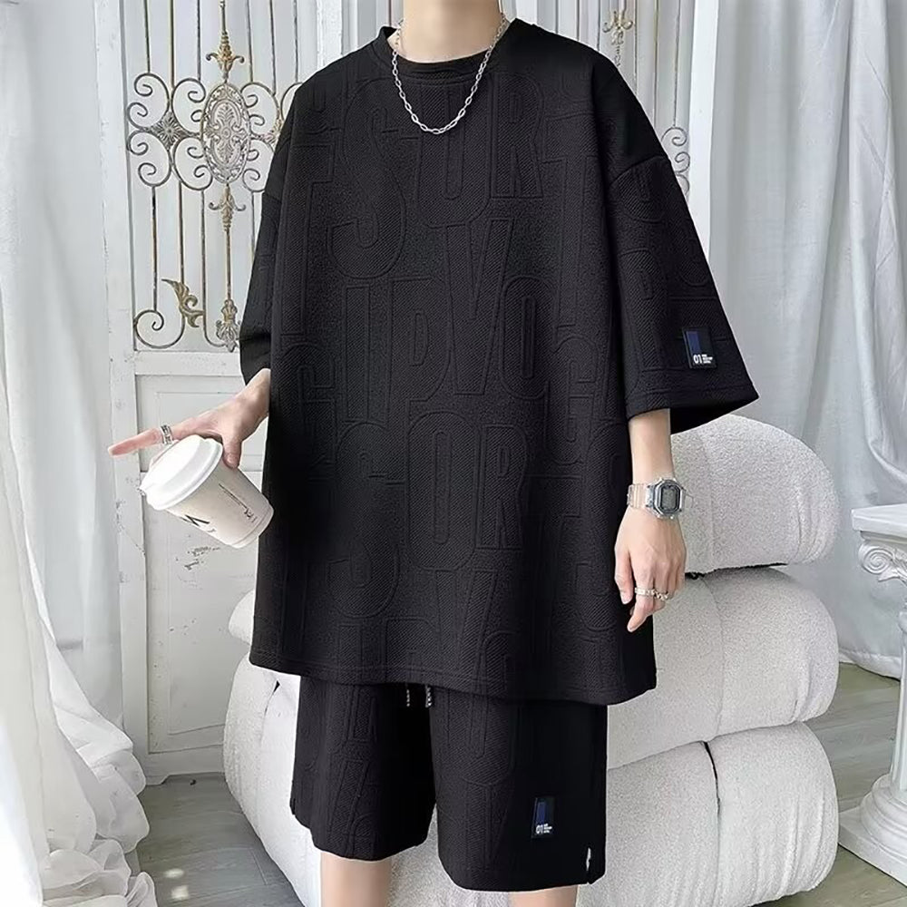 Self Design Round Neck T-Shirt With Shorts
