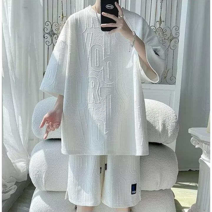 Self Design Round Neck T-Shirt With Shorts