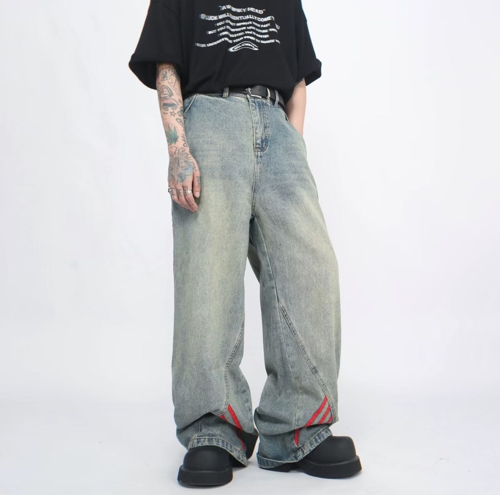 Men Mid-Rise Wide Leg Heavy Fade Cotton Jeans