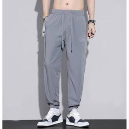 Men Solid Regular Trousers