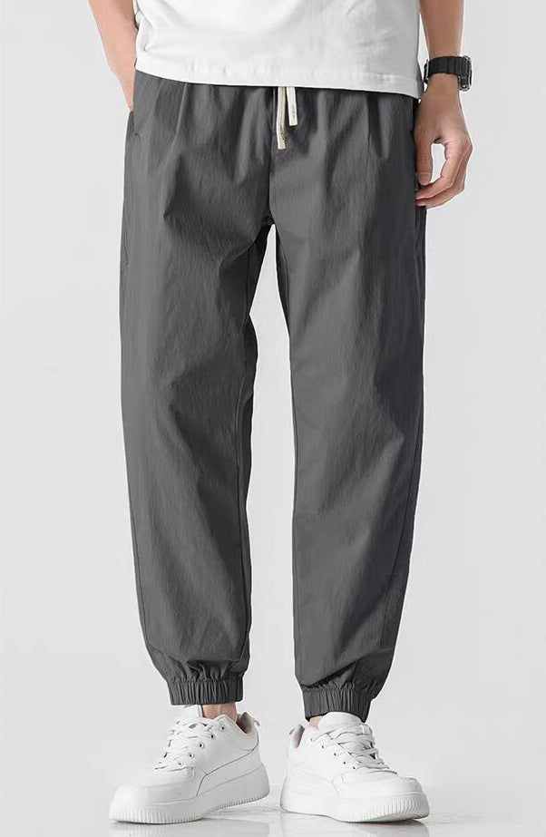 Men Solid Regular Trousers