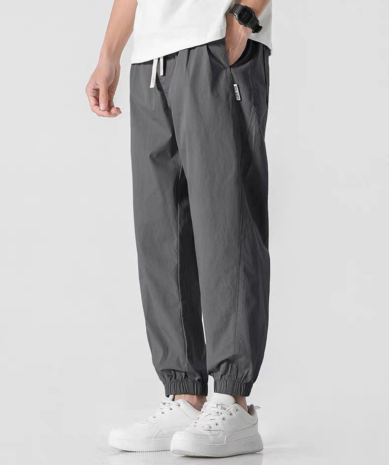 Men Solid Regular Trousers