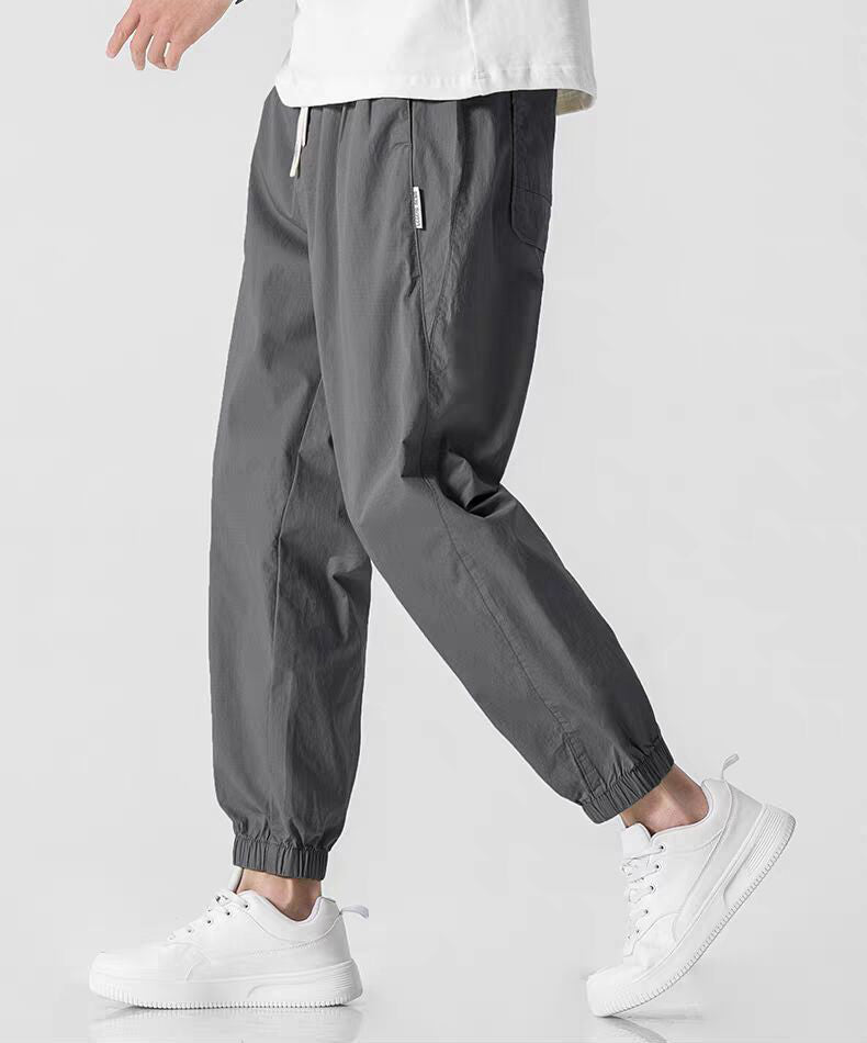 Men Solid Regular Trousers
