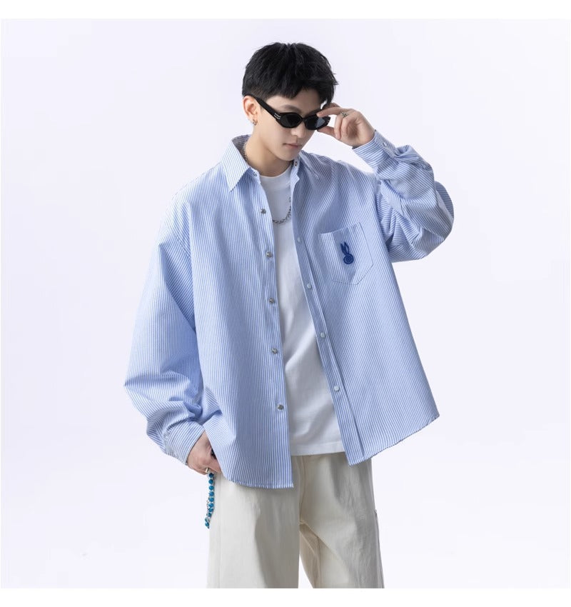 Men Vertical Striped Spread Collar Casual Shirt