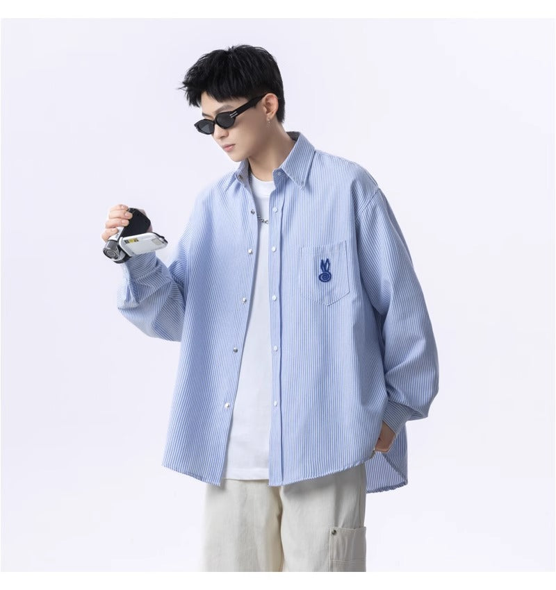 Men Vertical Striped Spread Collar Casual Shirt